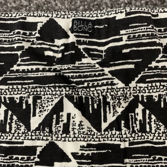 NWOT Billabong Tribal Print Maxi Skirt - Picture 3 of 3